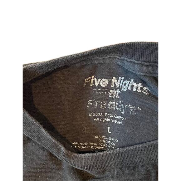 Five Nights at Freddy's Black Tee Shirt Mens L - Picture 3 of 3